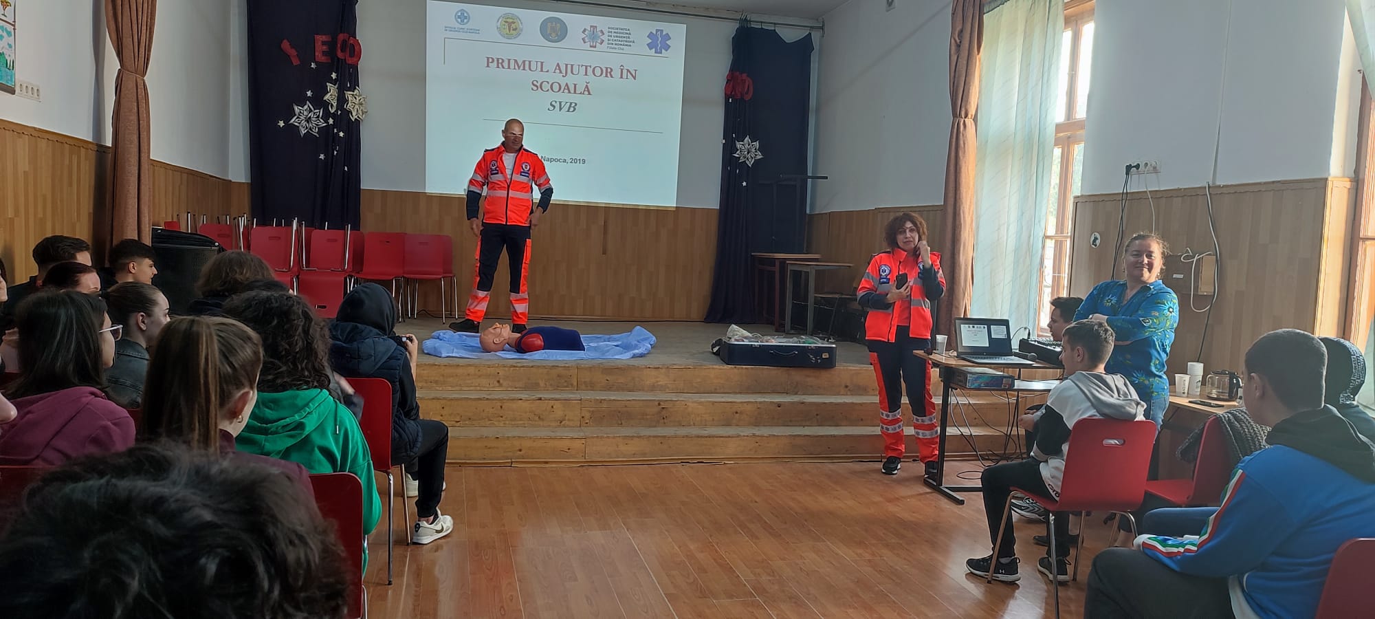 Prim ajutor în școli